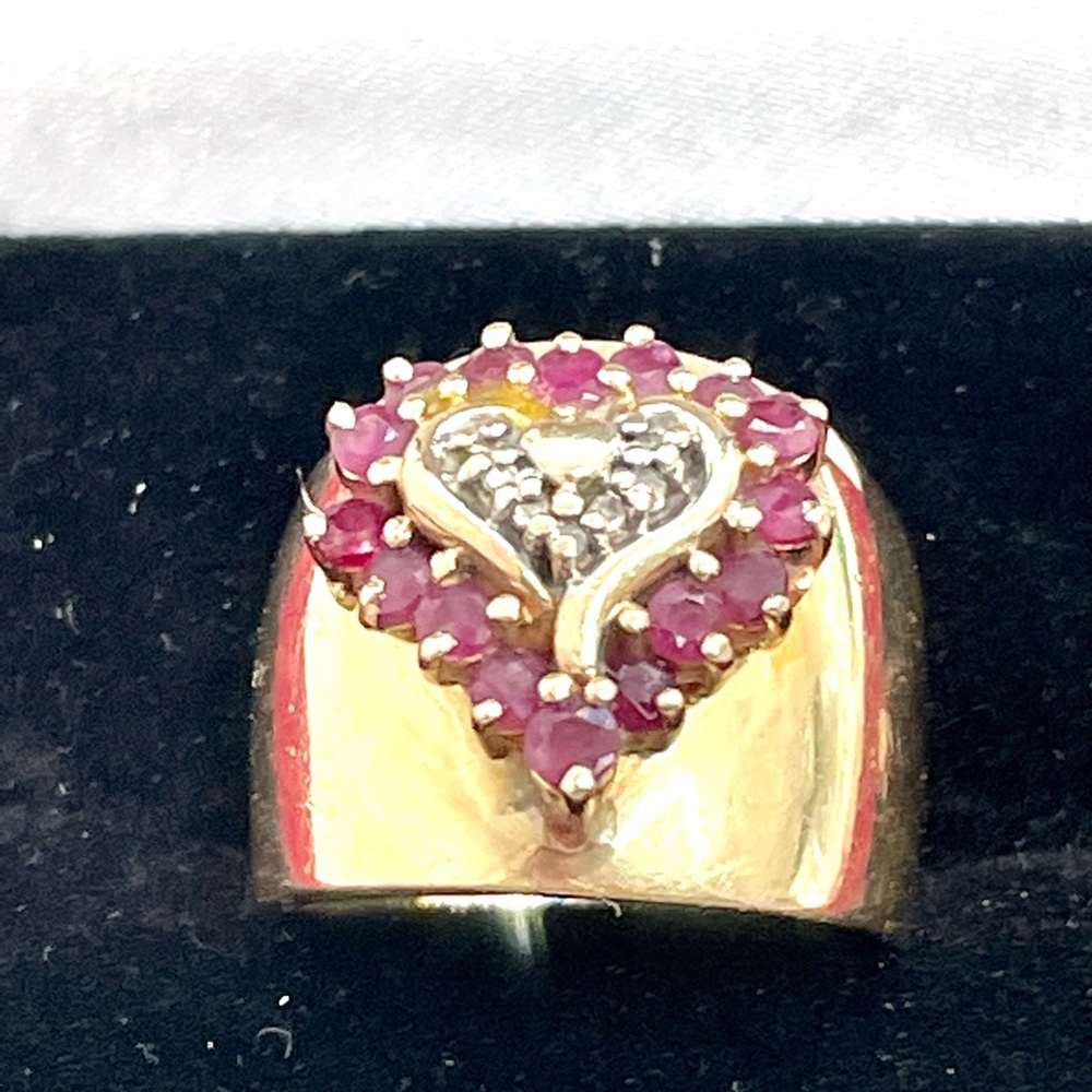 14k heavy Ruby and Diamond Heart Ring - Picture 3 of 8